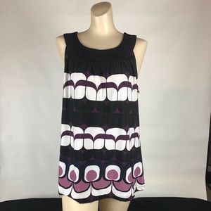 Women’s patterned crew neck top